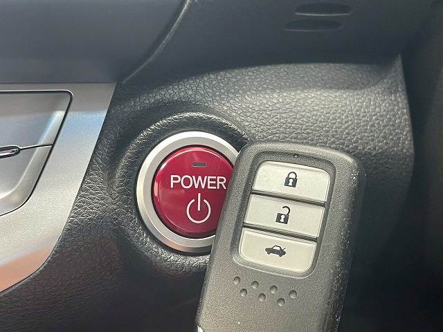 ホンダ アコードハイブリッド