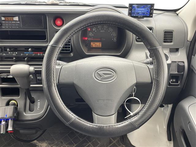 ダイハツ ハイゼットカーゴ