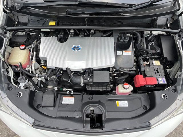 トヨタ プリウス