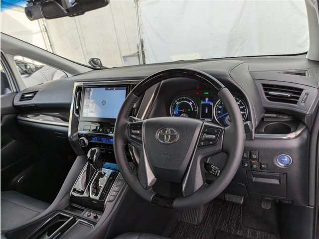 トヨタ ヴェルファイア