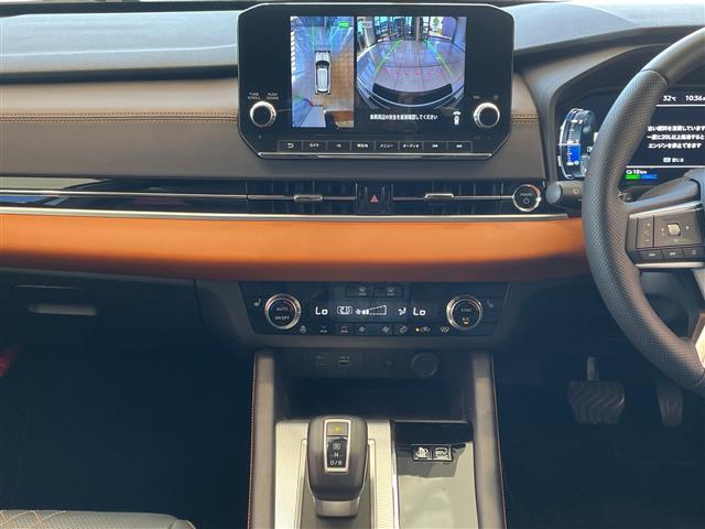 三菱 アウトランダー