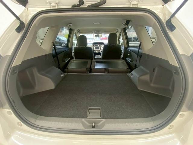 トヨタ プリウスα