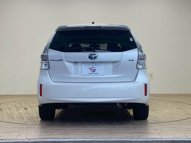 トヨタ プリウスα