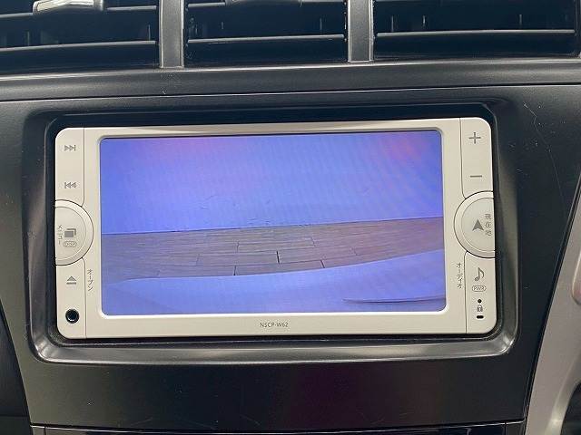 トヨタ プリウスα