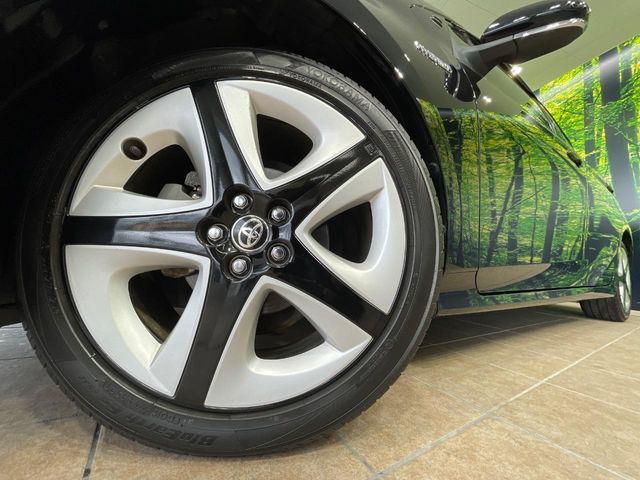 トヨタ プリウス