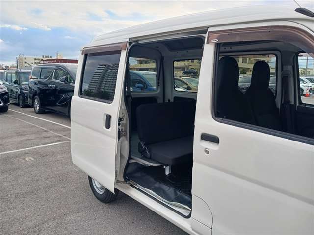 ダイハツ ハイゼットカーゴ