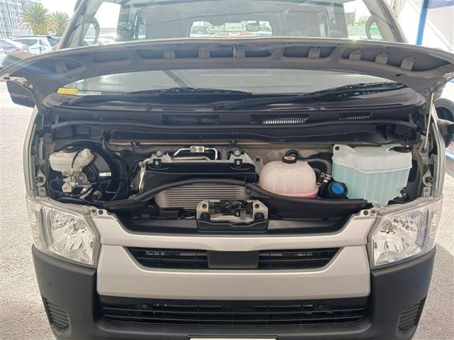 トヨタ ハイエースバン