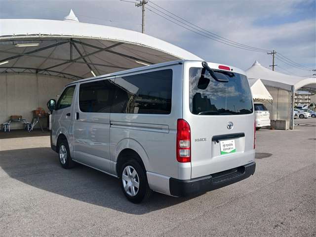 トヨタ ハイエースバン