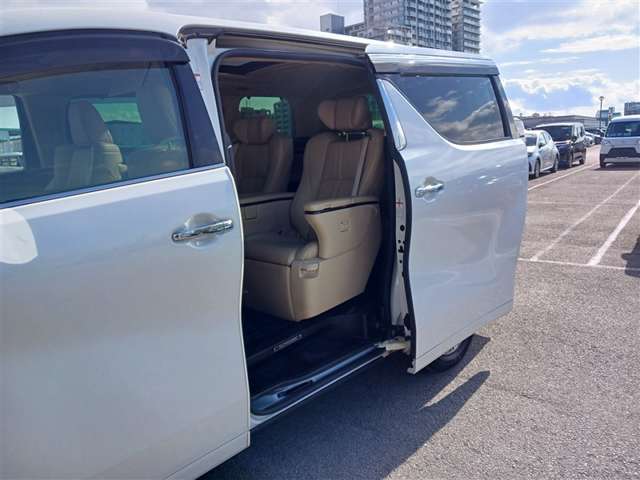 トヨタ アルファード