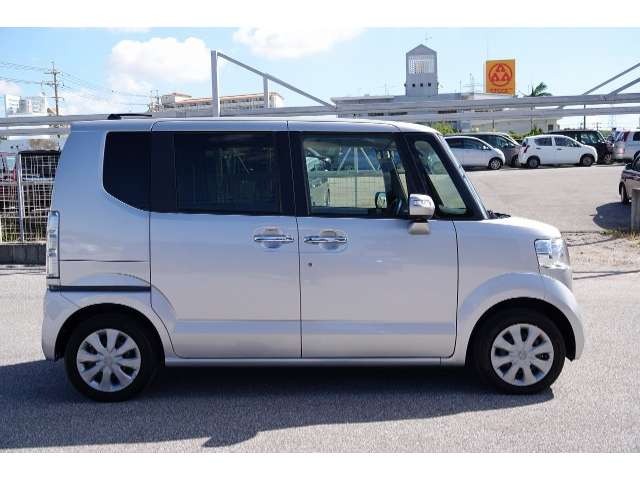 ホンダ N-BOX