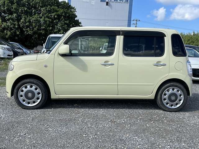 ダイハツ ミラココア