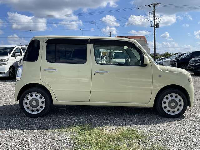 ダイハツ ミラココア