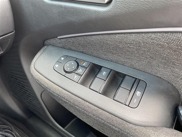 日産 ノートオーラ