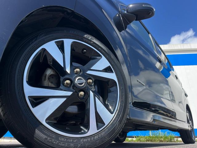 日産 デイズ