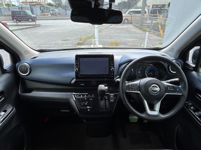 日産 デイズ
