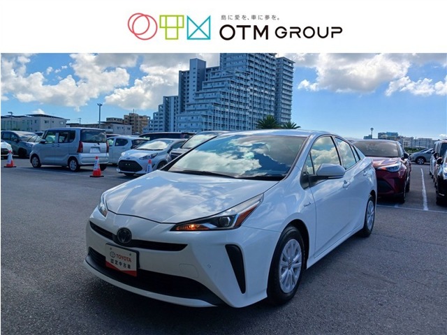 トヨタ プリウス