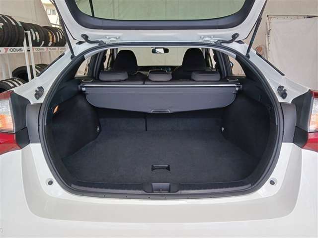 トヨタ プリウス