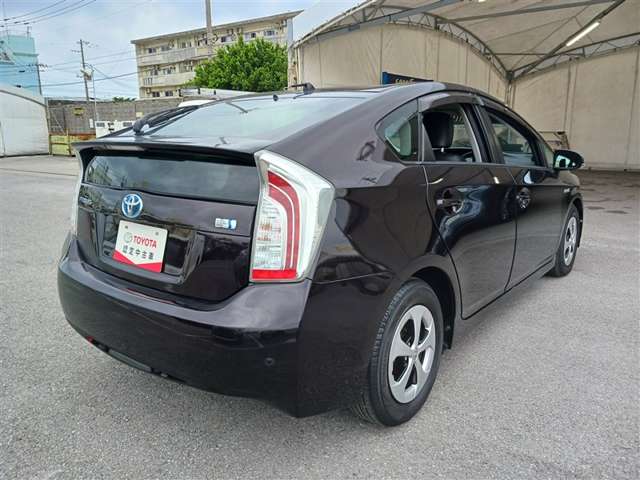 トヨタ プリウス