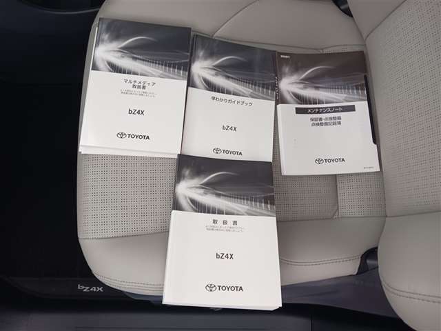 トヨタ bZ4X
