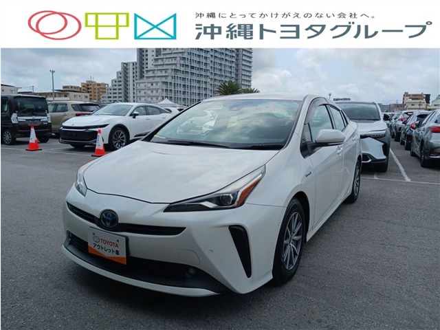 トヨタ プリウス