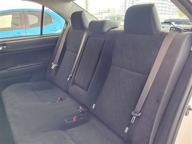 トヨタ カローラアクシオ