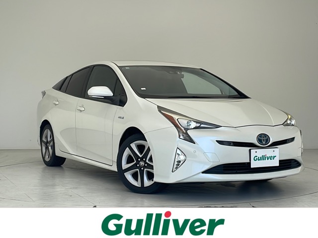 トヨタ プリウス