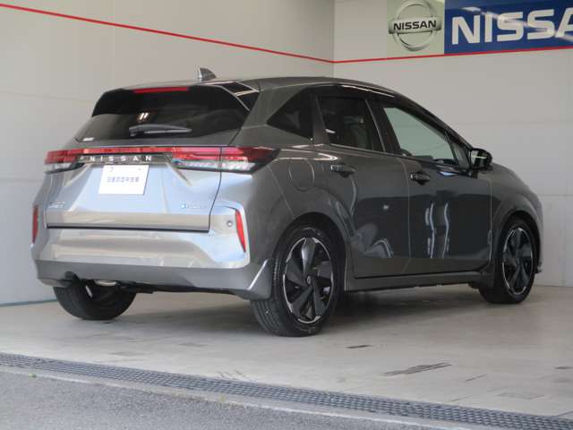 日産 ノートオーラ
