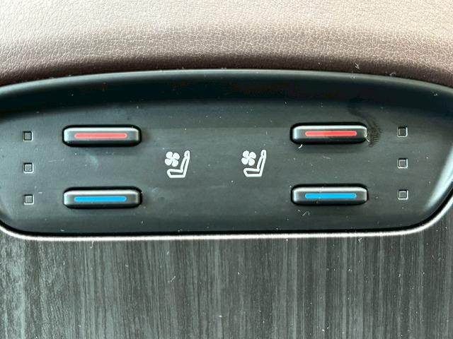 トヨタ ハリアー