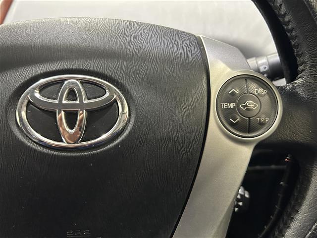 トヨタ プリウスα