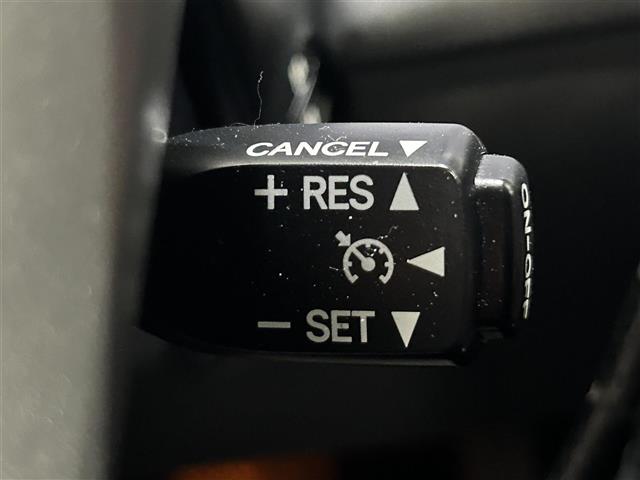 トヨタ プリウスα