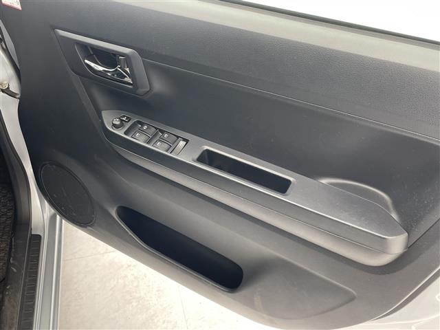 ダイハツ ミライース