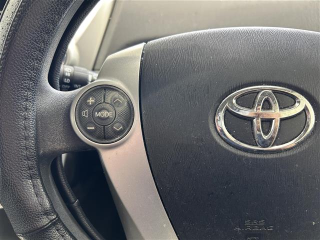 トヨタ プリウスα