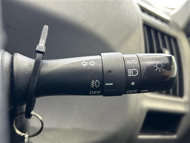 トヨタ プリウスα