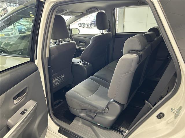 トヨタ プリウスα