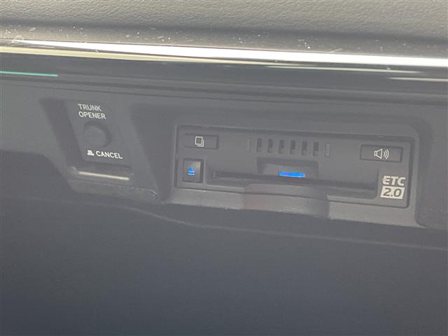 トヨタ クラウン