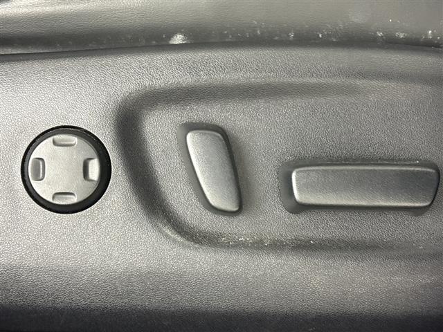 トヨタ ハリアー