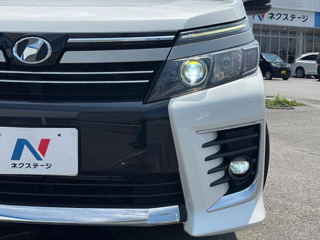 トヨタ ヴォクシー