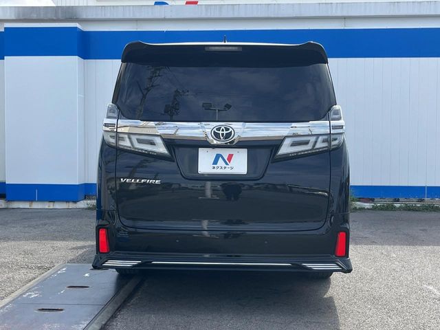 トヨタ ヴェルファイア