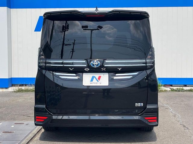 トヨタ ヴォクシー