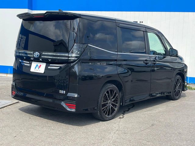 トヨタ ヴォクシー