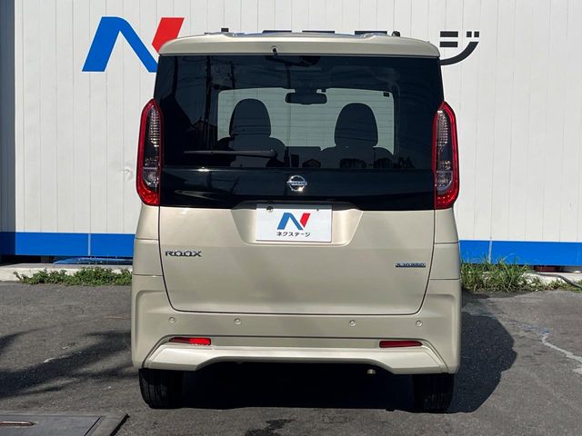 日産 ルークス