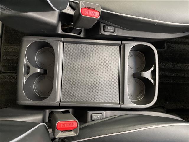 三菱 デリカD：5