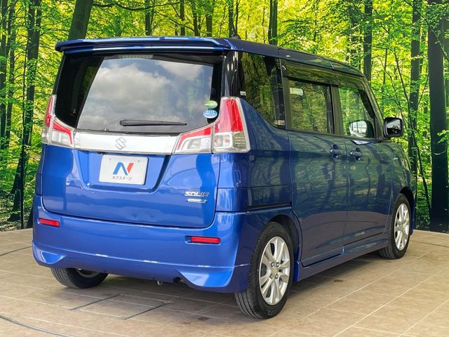 スズキ ソリオ