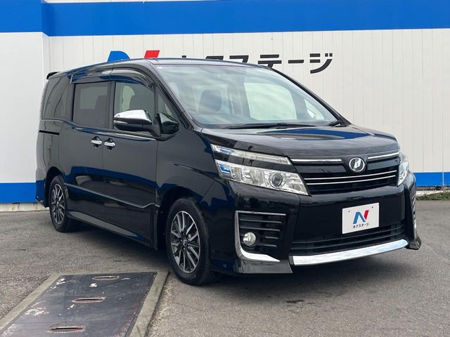 トヨタ ヴォクシー