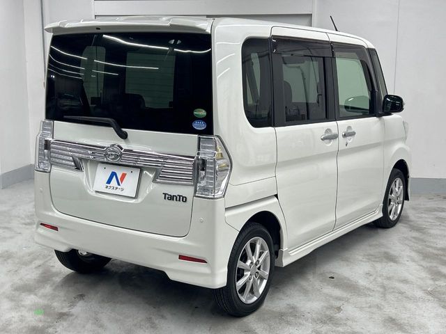 ダイハツ タント