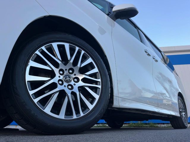 トヨタ ヴェルファイア