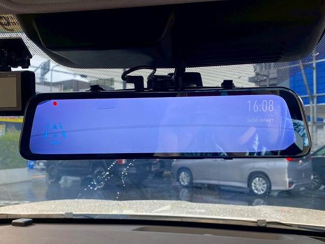 三菱 アウトランダー