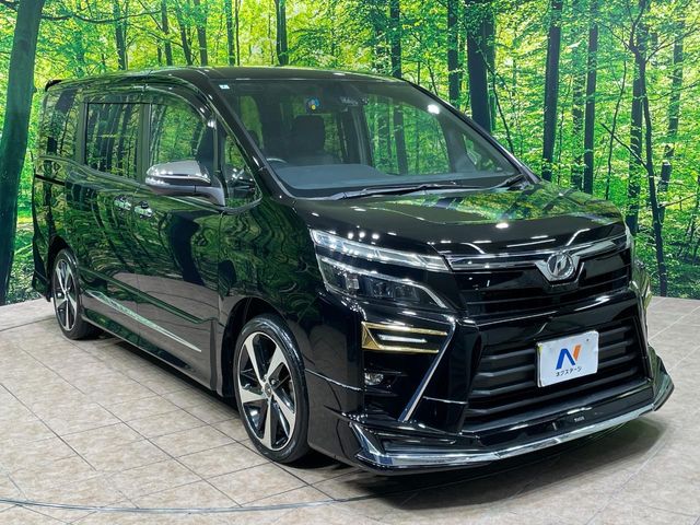 トヨタ ヴォクシー