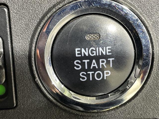 トヨタ ピクシスメガ