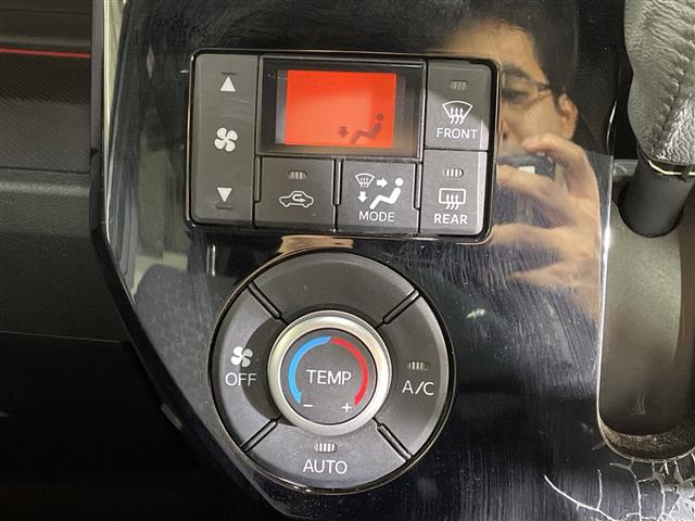 トヨタ ピクシスメガ